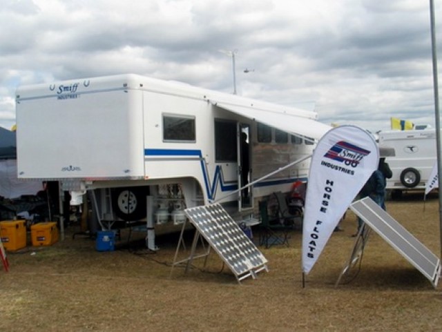 2460mm Gooseneck Truck Body / Pantech Roof
